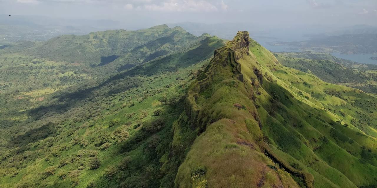 Rajgad Fort - Historical & Heritage place in Pune